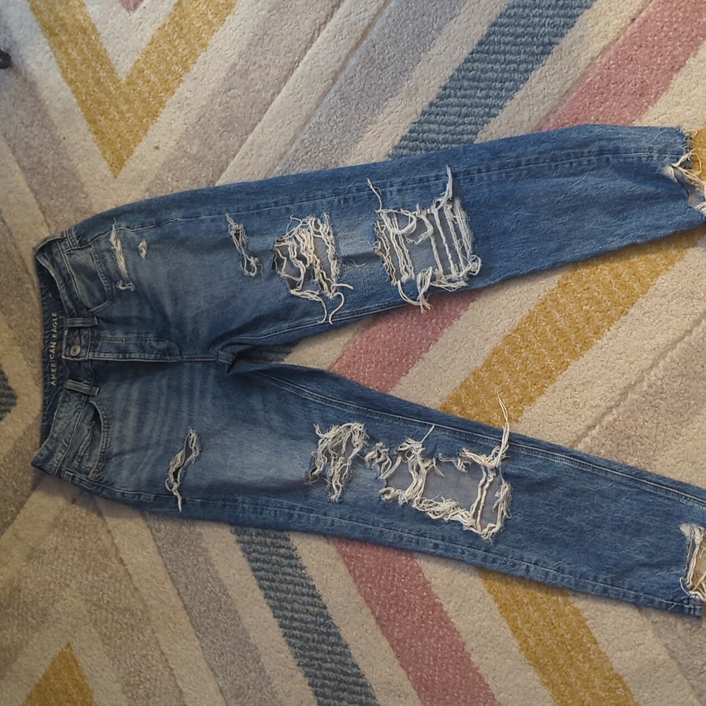 American Eagle Tomgirl Jeans Size 6